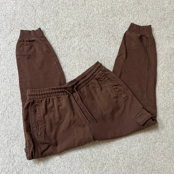 Gymshark Brown Cargo Joggers - Picture 2 of 5